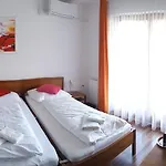 Konukevi Balaca Panzio 4*