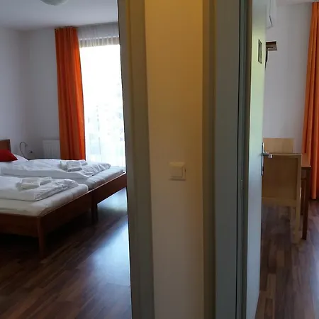 Balaca Panzio 게스트하우스 4*